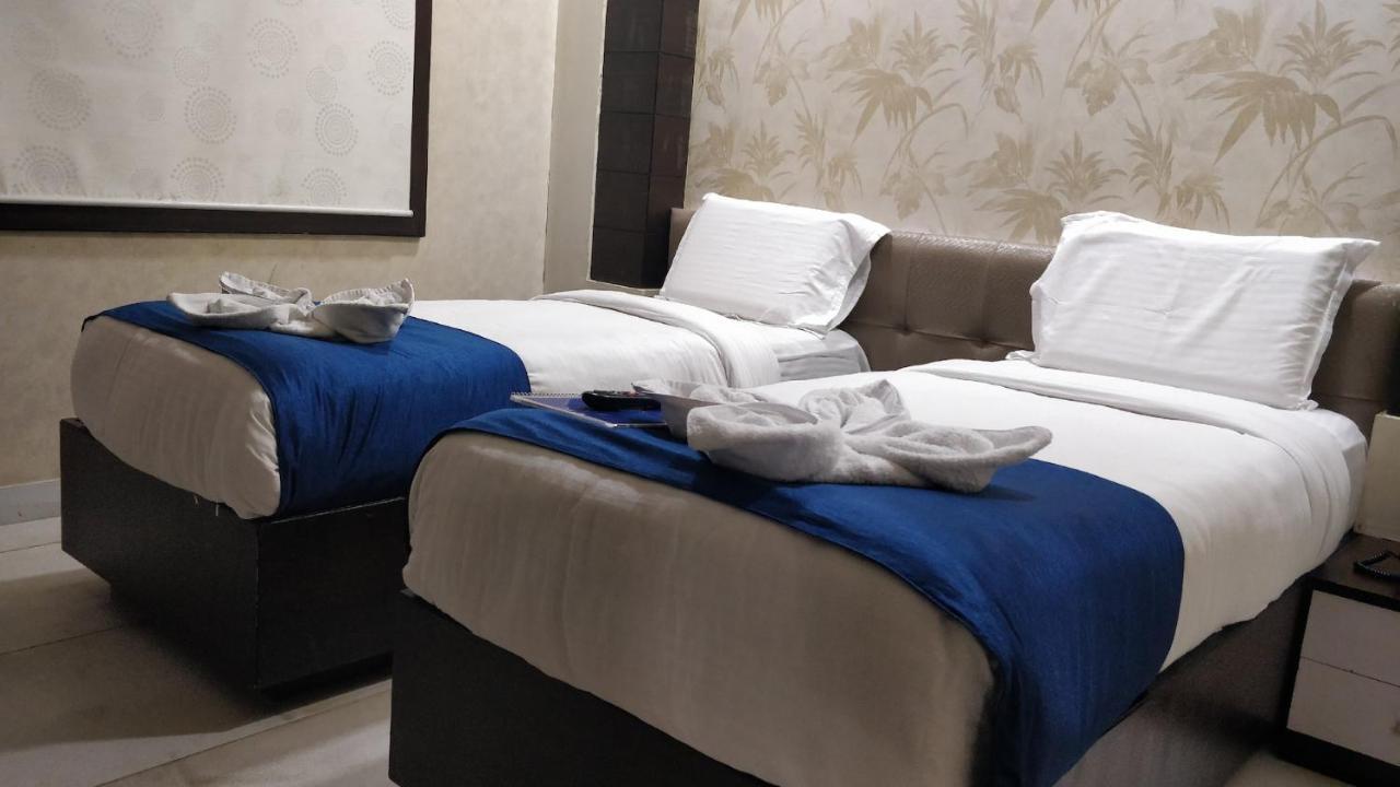 Golden Orchid Hotel 2*